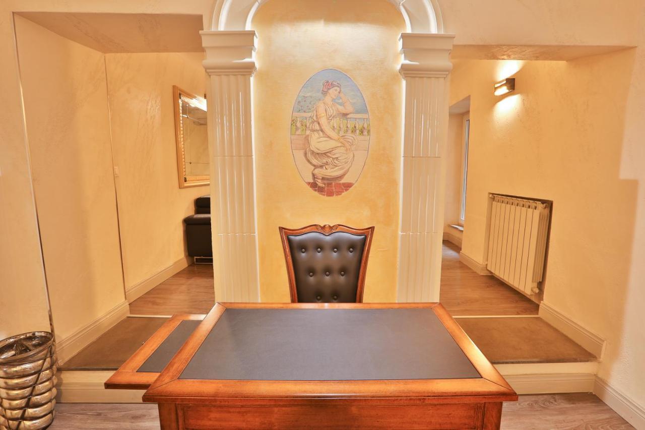 Grottini Luxury Suites ~ Pantheon روما المظهر الخارجي الصورة